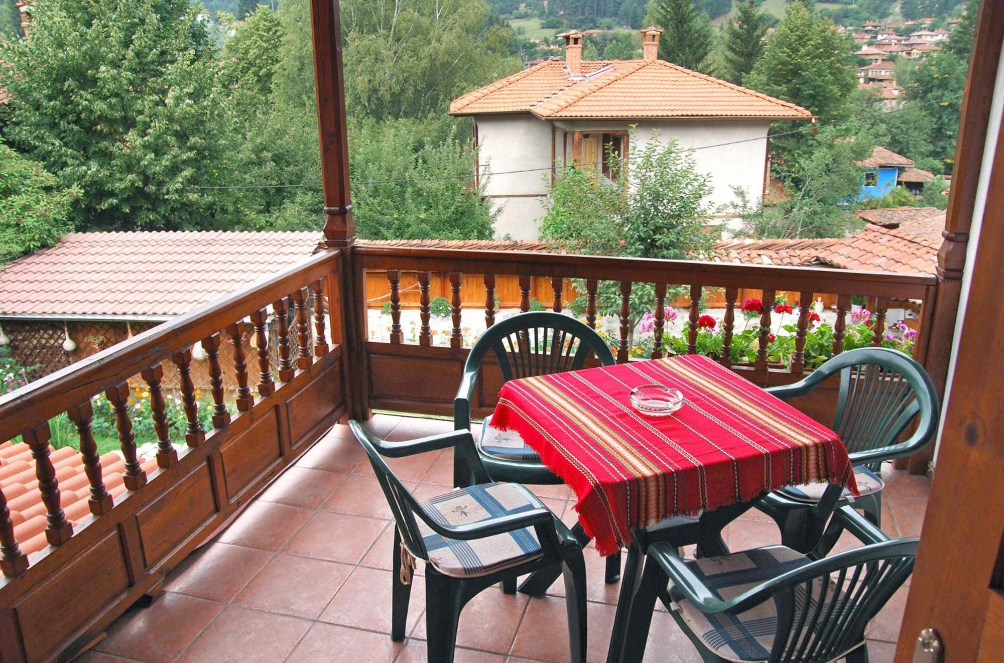 Guest House Bolyarka Koprivshtitsa Ngoại thất bức ảnh